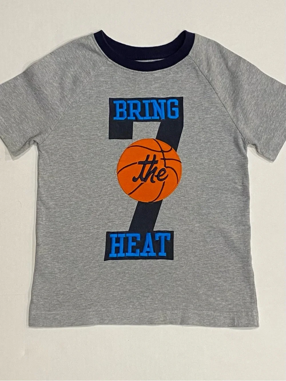 Gymboree Boys Gray  'Bring the Heat' Short Sleeve Basketball T-Shirt Small (5-6)